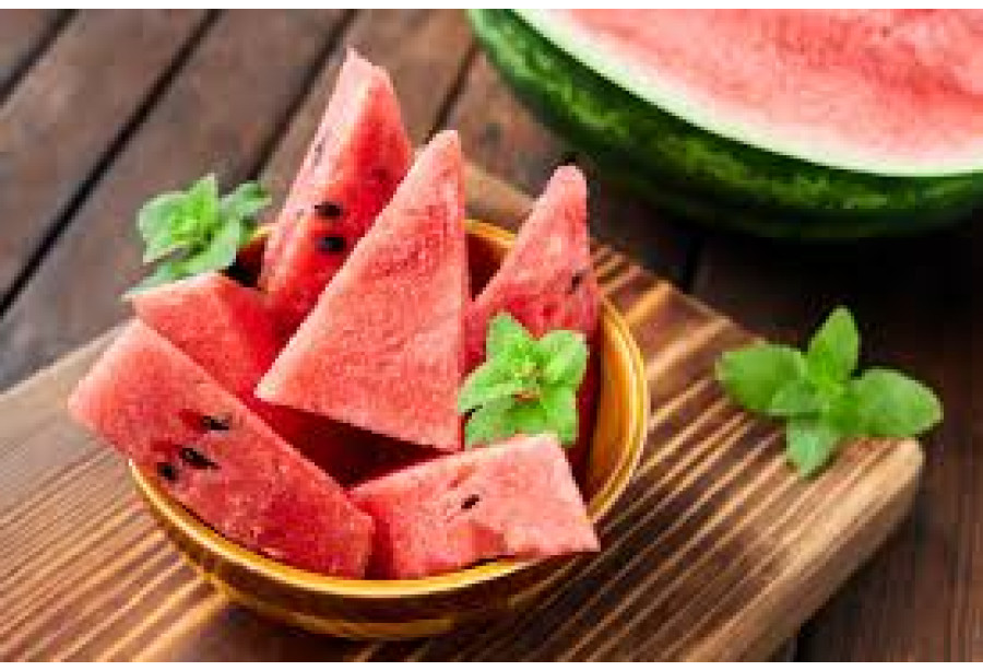 Cleaned and Sliced Cubes Watermelon Kiran - (800g - 900gm)