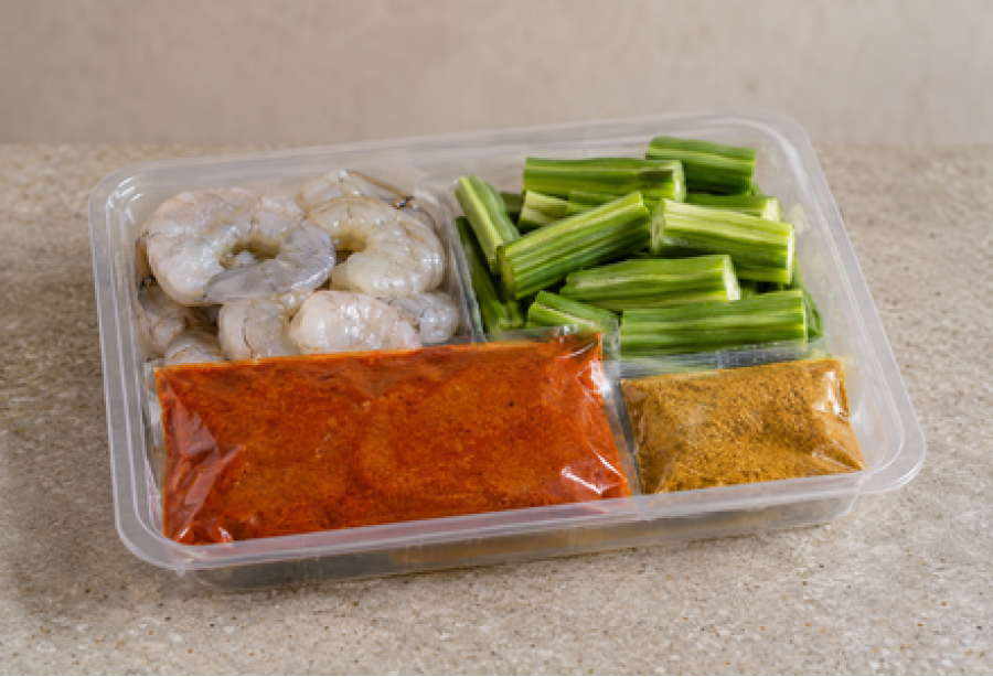 INSTANT CHEMMEEN MURINGAKKA CURRY KIT
