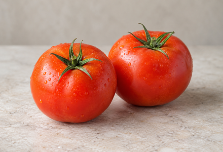 Premium Tomato / തക്കാളി - 250gm Pack (Ozone washed)