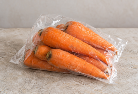 Carrot / ക്യാരറ്റ് - 250gm Pack (Ozone Washed)
