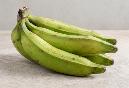 Raw Banana / പച്ച കായ - 500 gm