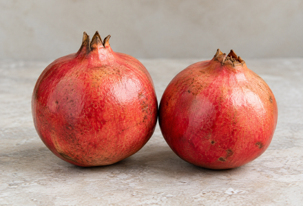 Pomegranate / മാതളനാരങ്ങ - 500 gm