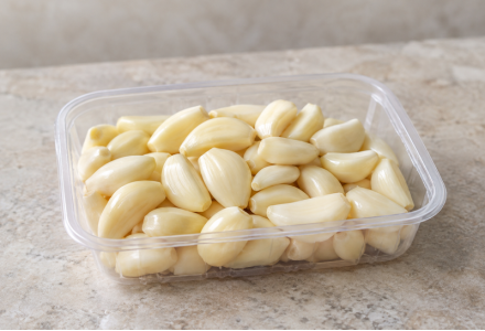 Peeled Garlic / തൊലികളഞ്ഞ വെളുത്തുള്ളി  -100gm 